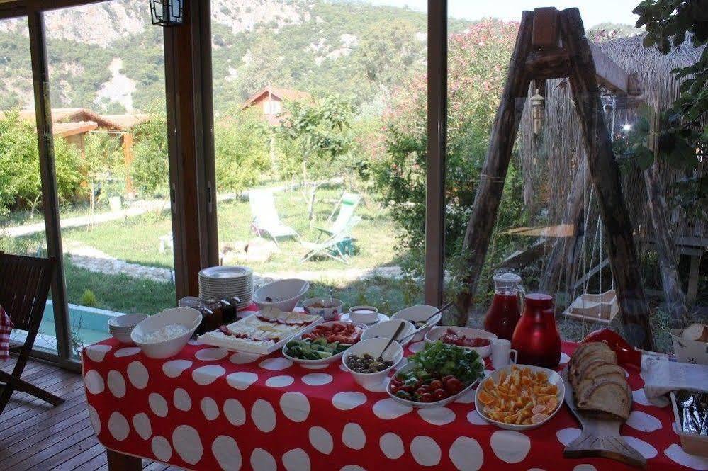 Çıralı Villa Iz מראה חיצוני תמונה